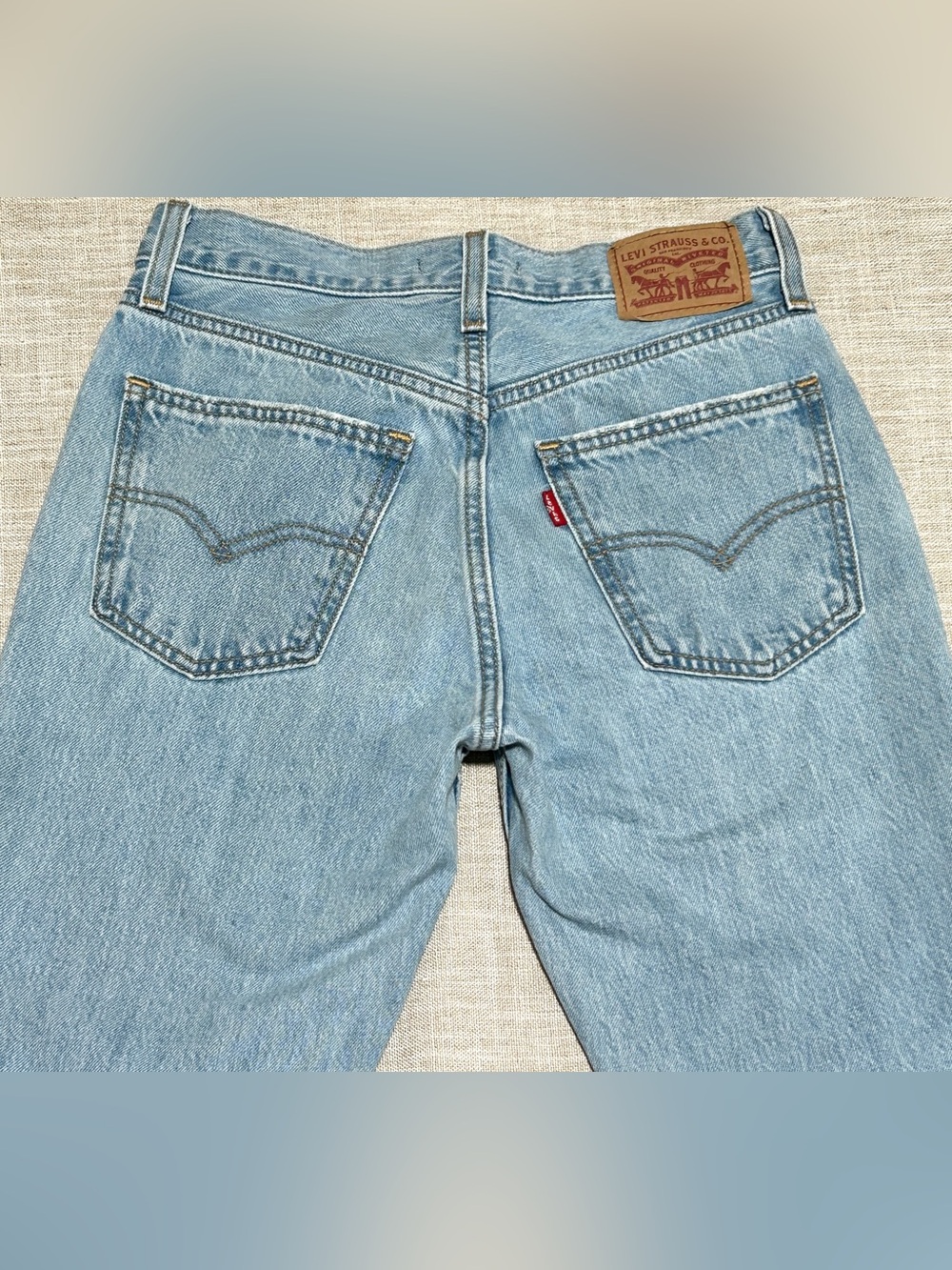Levi's Women's Straight Leg Jeans in Light Blue